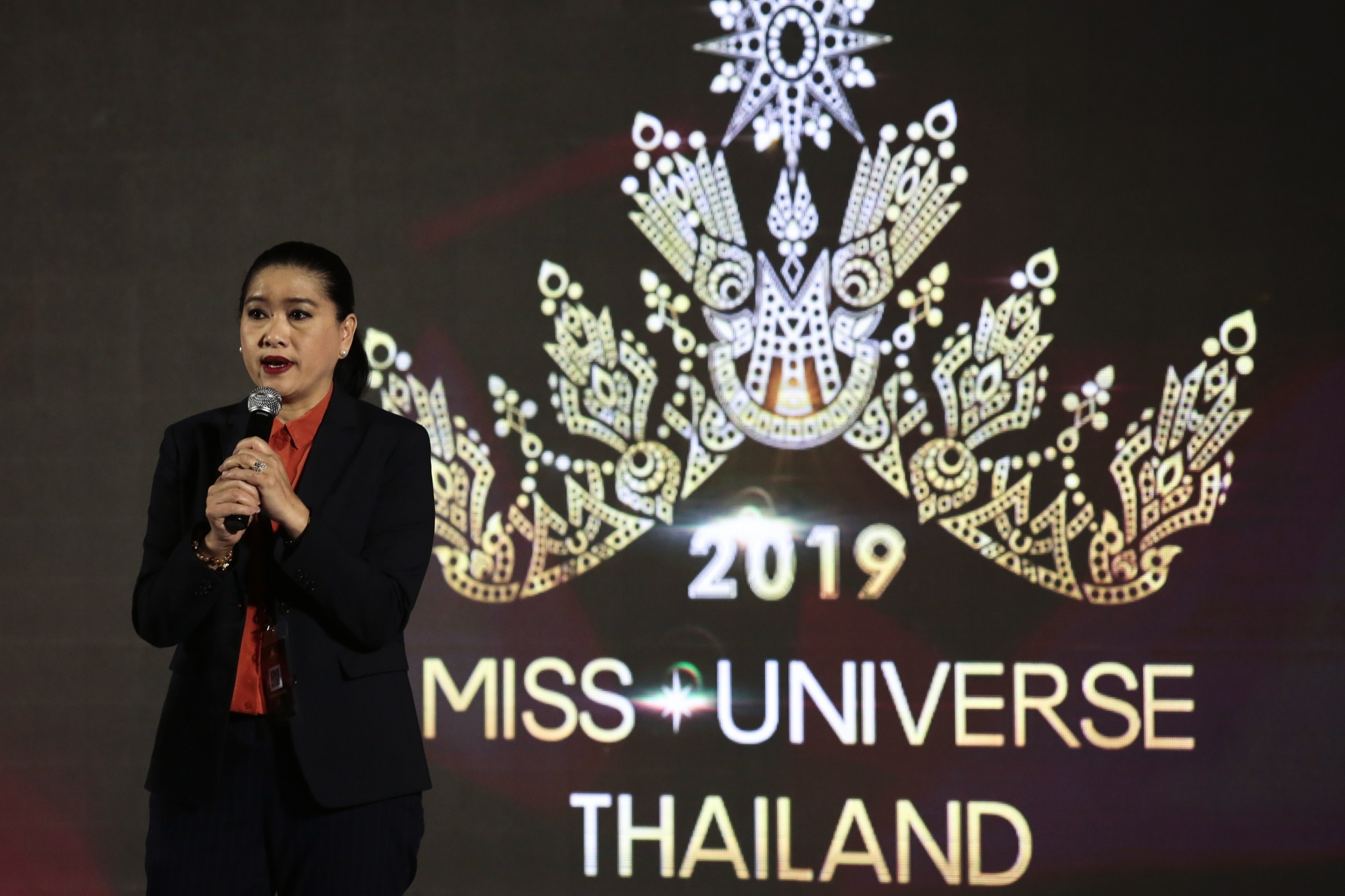 ผู้เข้าประกวด #MissUniverseThailand2019 ประชันความงามบนแคทวอร์ค จับฉลากหมายเลขและรับมอบสายสะพาย