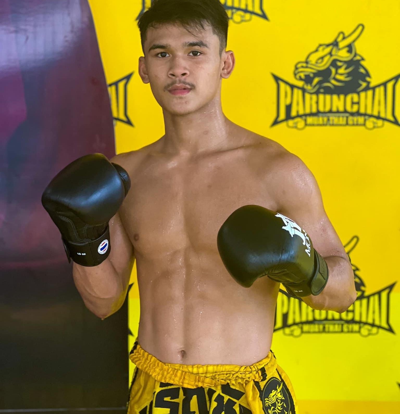ไหว้ครูมวยไทย 6 กพ ไหว้ครูมวยไทยบันทึกสถิติโลก amazing muaythai festival 2023 วันนักมวยไทย ยกให้ เพชรพรัญชัย ตัวอย่าง  boxing boy  muay thai Bangkok มวยไทย2023 